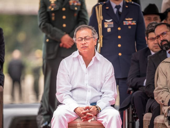 Al Oído: País sin brújula bajo Petro, un 2025 de campaña, shows y narrativas incendiarias