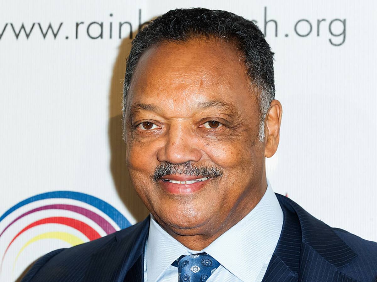Carlos R. Jackson Reverendo Jesse L. Jackson recibirá la orden de San Carlos del Gobierno ...