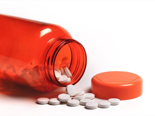 Desabastecimiento de medicamentos requerirá decisión centralizada del Gobierno: Corcho