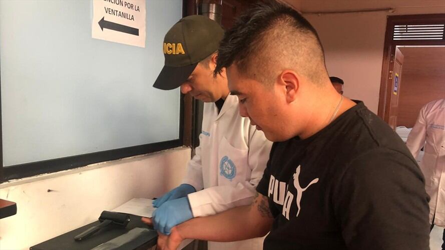 En zona boscosa de Rionegro, Santander, se encontró un cuerpo incinerado, que podrían ser los restos de la sargento chilena. Foto: Cortesía.