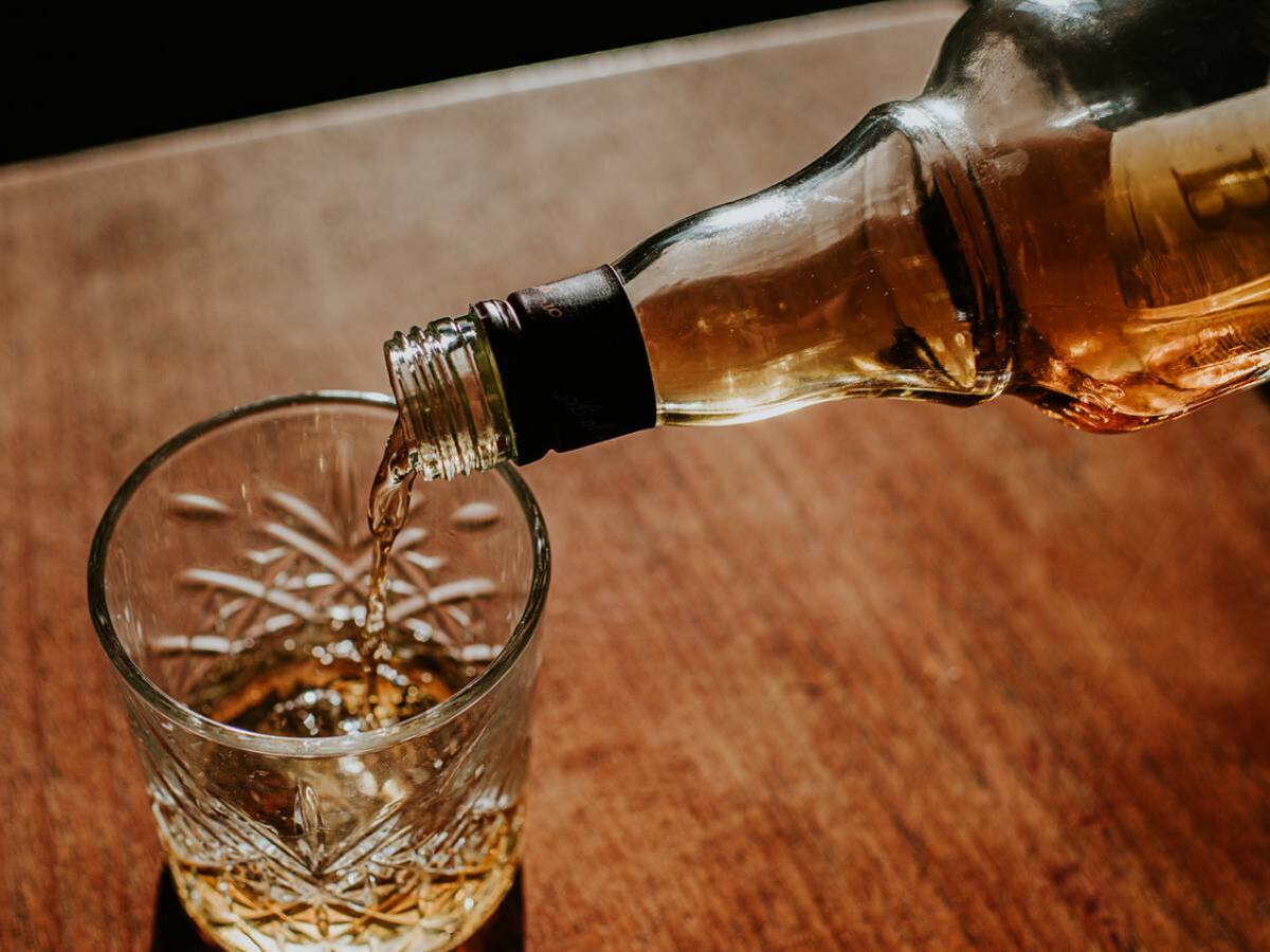 Intensifican operativos para evitar intoxicados con licor adulterado en Manizales