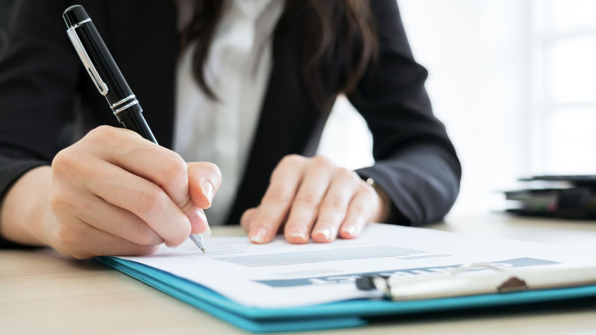 Registro civil de nacimiento, matrimonio o defunción: cómo se puede anular y en qué casos