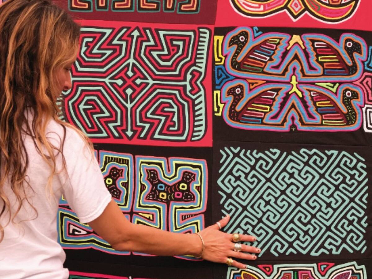 El arte me ha permitido sanar: Paula Sarmiento presenta la colección Espejo de la memoria