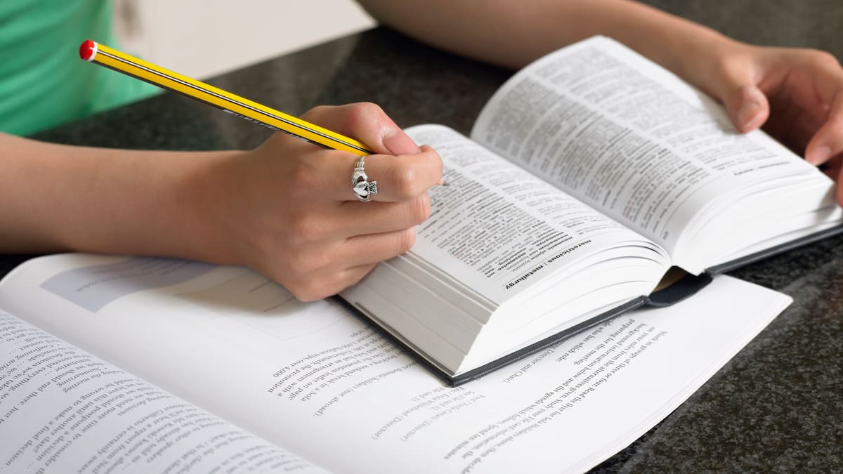 Estudie inglés, francés y alemán con Colfuturo 2025: Hay convocatoria abierta, ¿cómo aplicar?