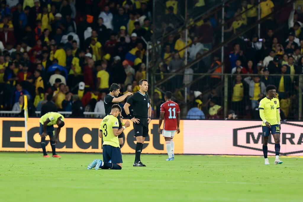 Facundo Tello en el partido Ecuador vs. Colombia. Foto: Getty images.