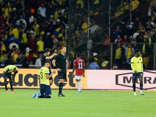 Facundo Tello en el partido Ecuador vs. Colombia. Foto: Getty images.