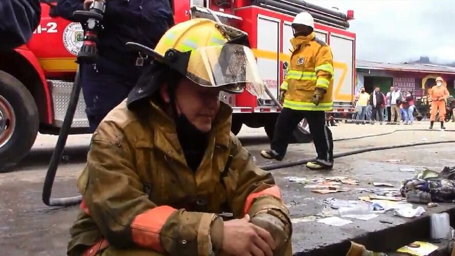 “Nunca quise recriminar al alcalde de San Agustín”: bombero Mauricio Beltrán. Foto: Pantallazo video