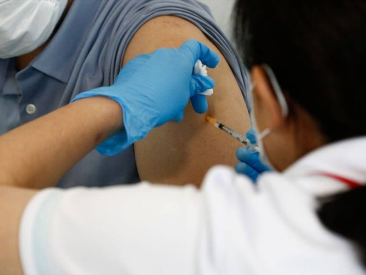 Dos muertos en Japón luego de inmunizarlos con las vacunas procedentes de España