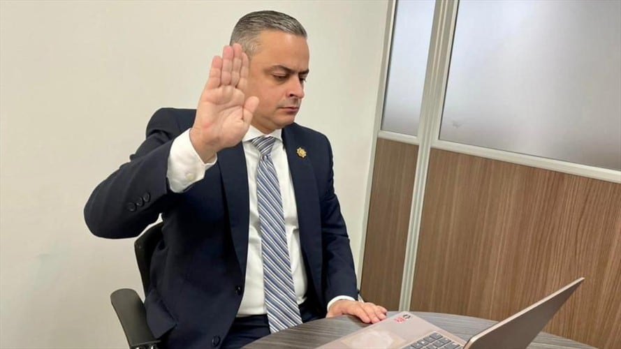 Alto Comisionado para La Paz, Juan Camilo Restrepo, tomó posesión como alcalde ad hoc de Cúcuta. Foto: Cortesía Presidencia