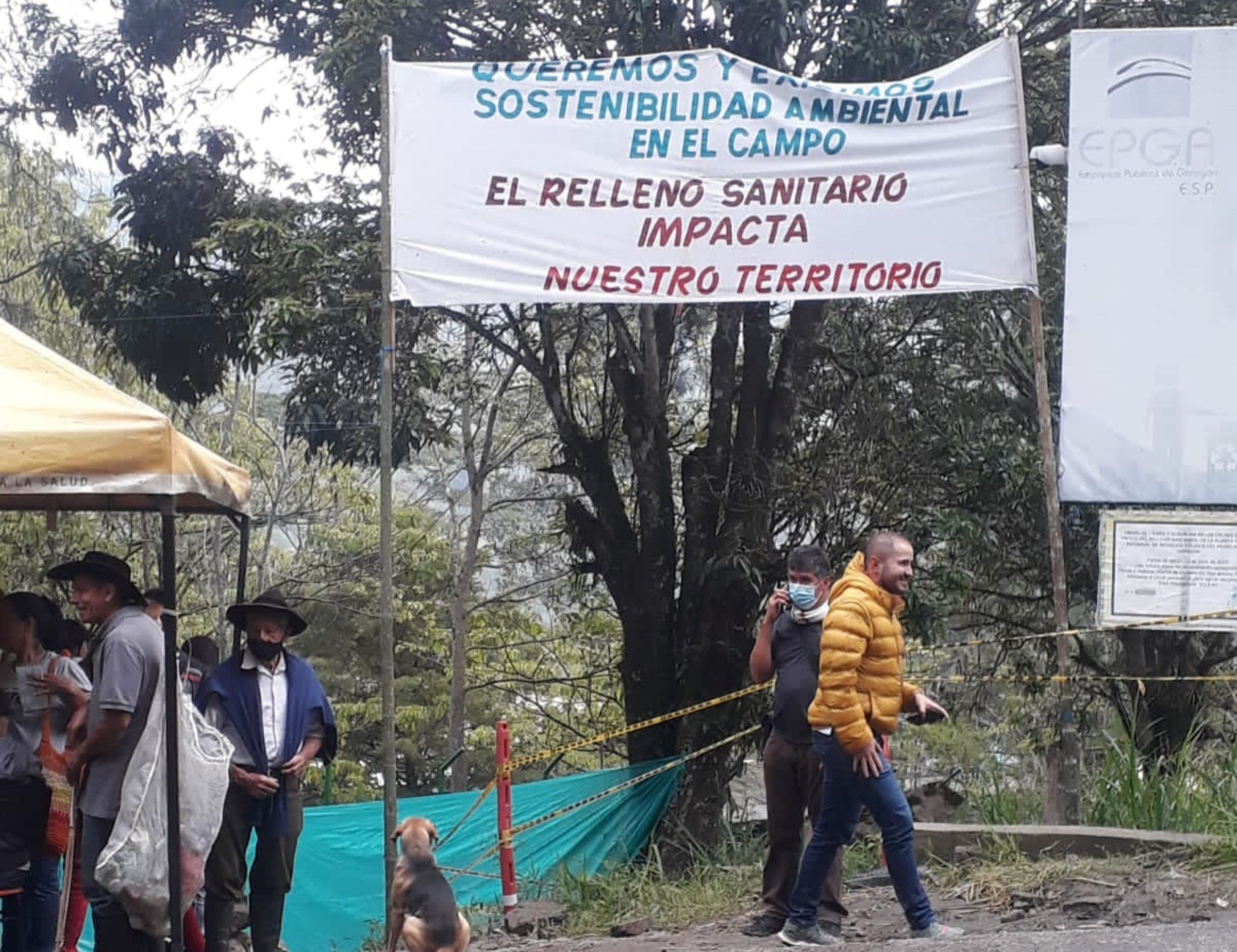 Una delegación de la Gobernación de Boyacá, en este momento se encuentra dialogando con las comunidades. Foto: suministrada. 