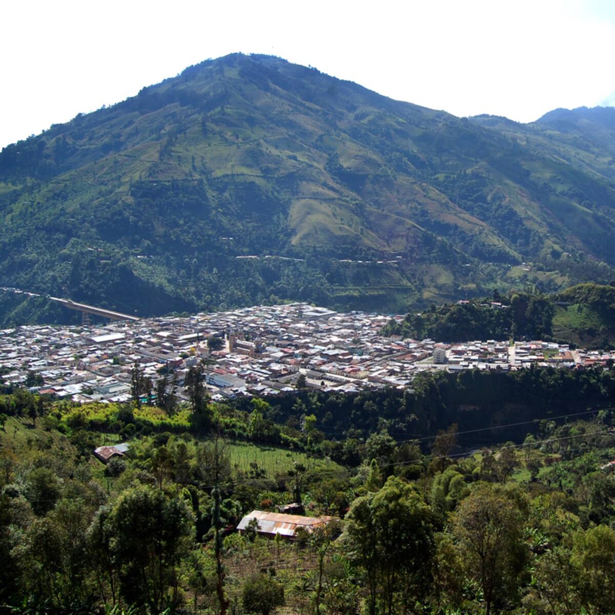 Alerta por actividad del volcán Cerro Machín tras temblor en departamento del Tolima