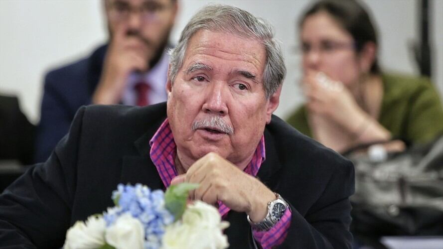 Guillermo Botero propuso la creación de nuevos delitos para combatir lo que sería una nueva estrategia de los grupos armados: usar de escudo a la población civil para impedir operativos. Foto: Colprensa