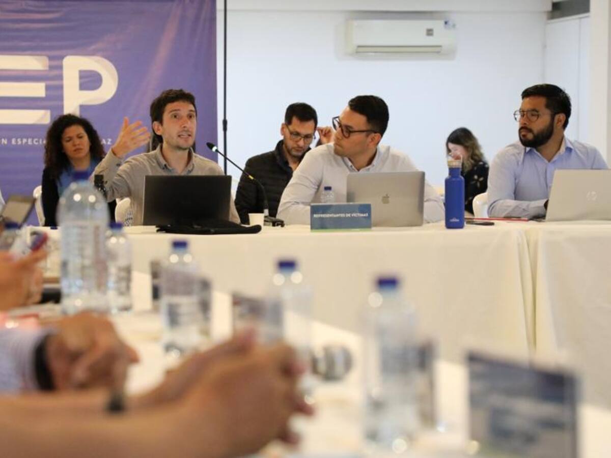 JEP cita a víctimas para que califiquen aportes del Bloque Caribe de las Farc