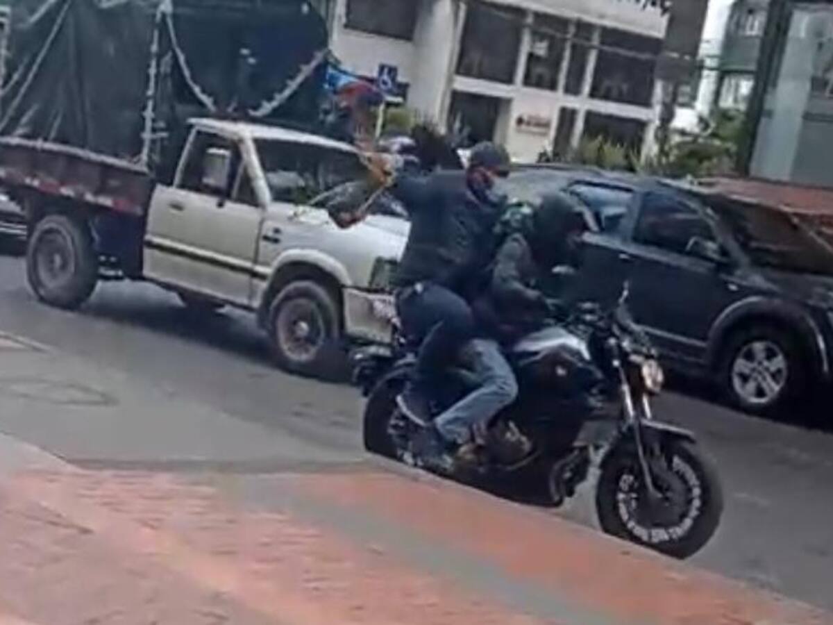 Armados y en motos: delincuentes volvieron a hacer de las suyas en Bogotá