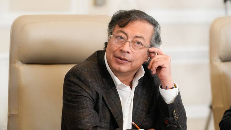 Al Oído: Petro se indigna con The Economist, pero la verdadera “porquería” es su Gobierno