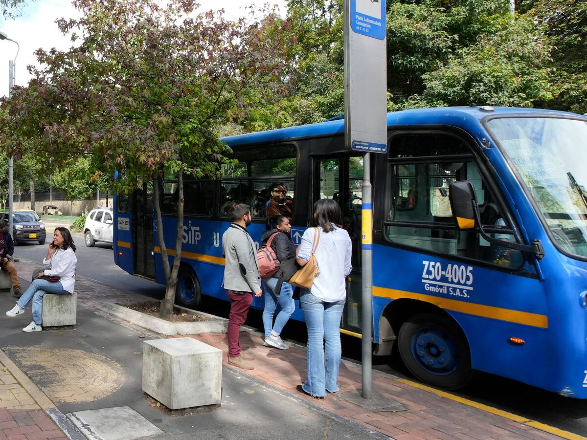 Carril preferencial en carrera 13 de Bogotá: multa por invadirlo y desde cuándo aplica
