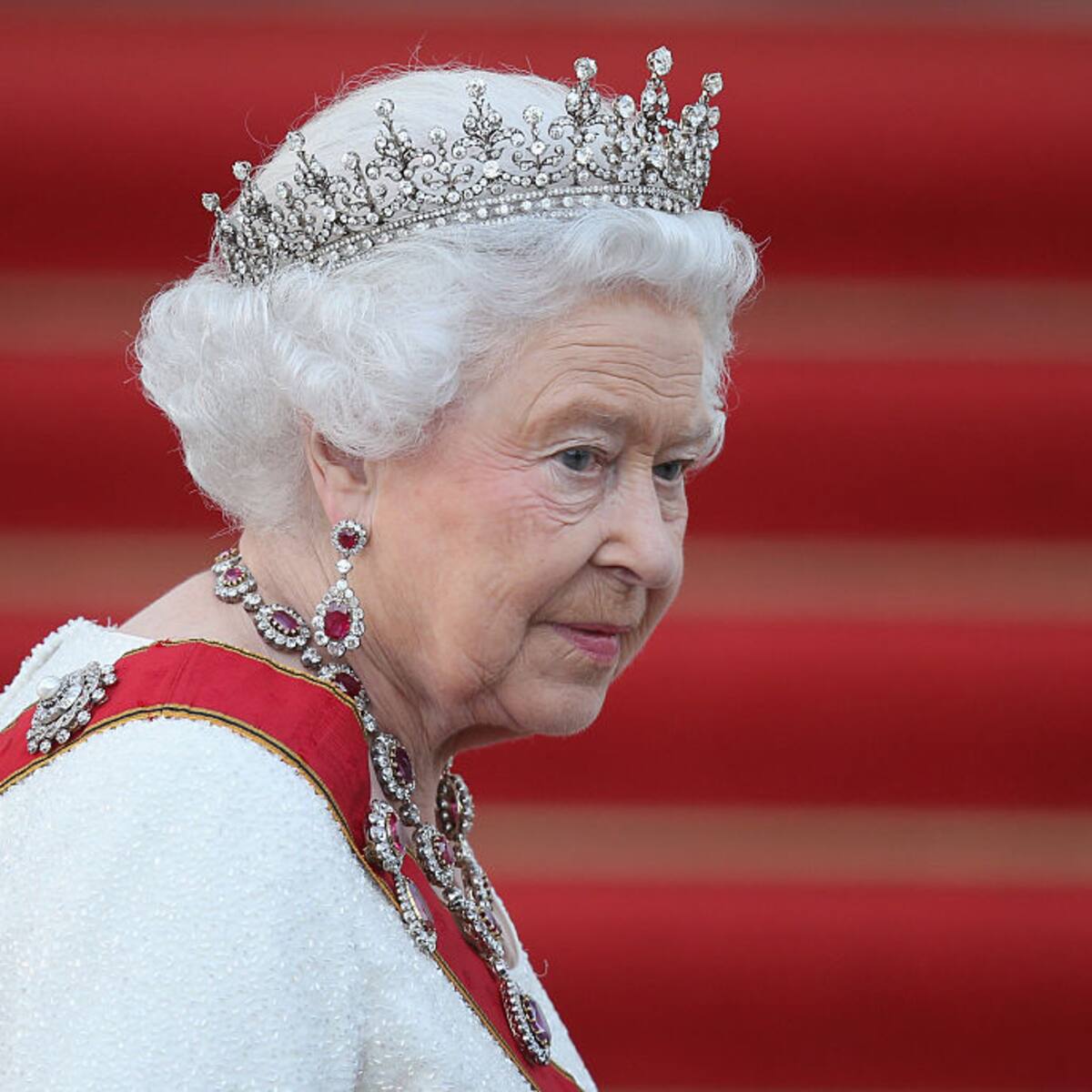 ¿Cómo se conservó el cuerpo de la reina Isabel II durante 11 días sin ser enterrado?