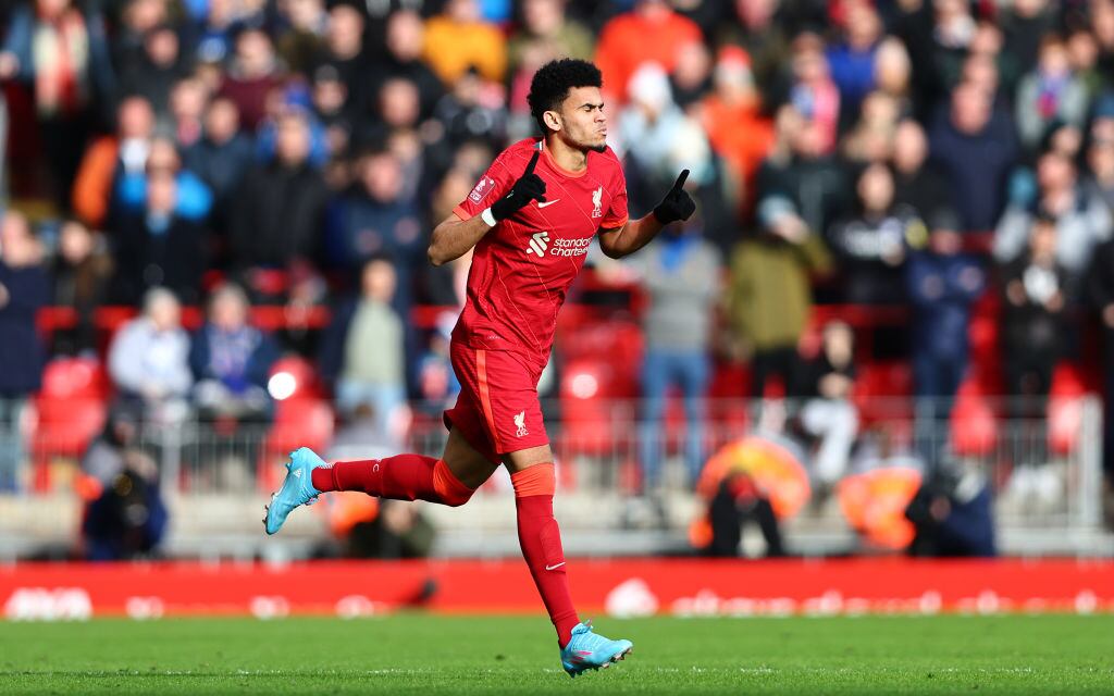 LIVERPOOL, ENGLAND - FEBRUARY 06: New signing Luis Diaz comes onto the pitch for his Liverpool debut during the Emirates FA Cup Fourth Round match between Liverpool and Cardiff City at Anfield on February 06, 2022 in Liverpool, England. (Photo by Clive Brunskill/Getty Images)