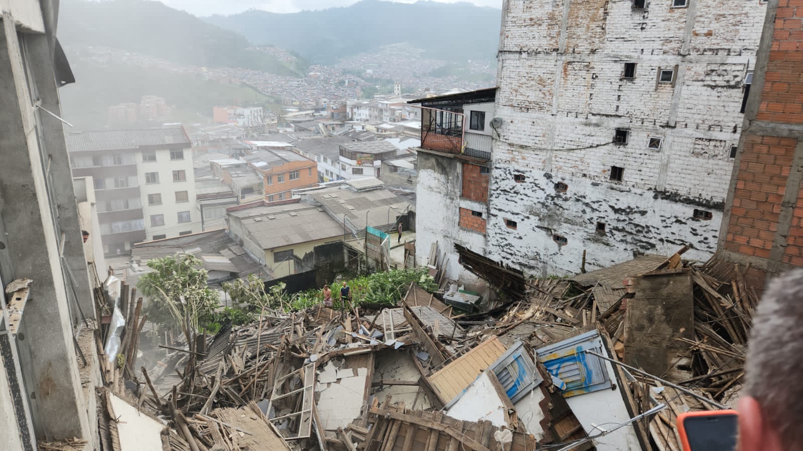 Colapso de una vivienda en Manizales. Foto: Mario Escobar