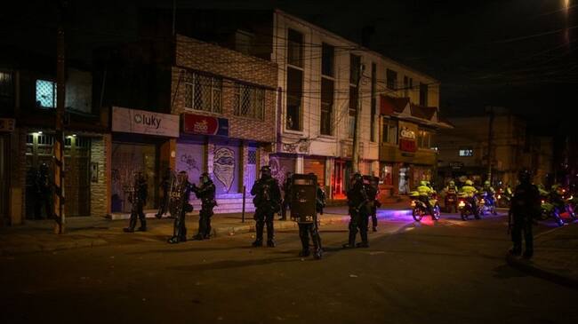 Bogotá lleva dos noches seguidas de alteraciones al orden público. Foto: Getty Images.