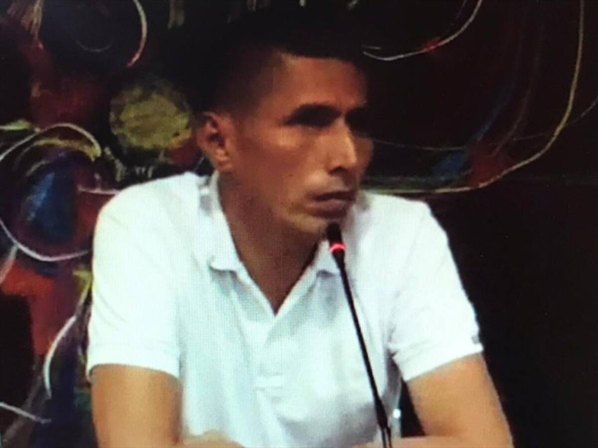 Pese a evidencias sobre 150 niños en sus filas, excomandante de Farc negó reclutamiento