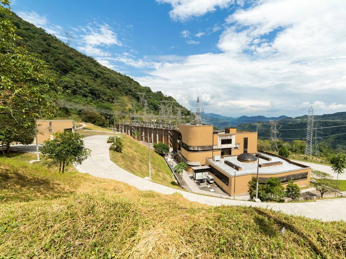 Central Hidroeléctrica El Guavio ya opera a más del 99% de su capacidad instalada