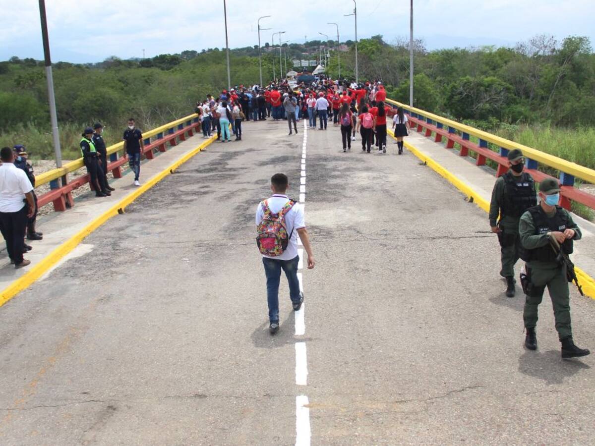 Video: Así es el paso en la frontera colombo-venezolana, ¿cuáles son los requisitos?
