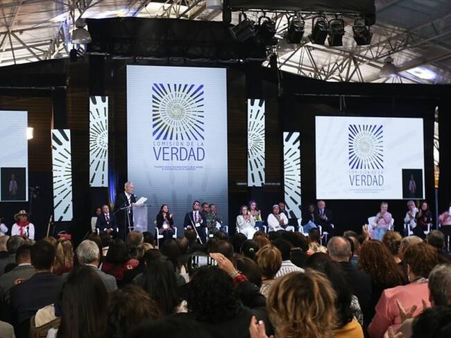 Con una votación de 8-0, la Sala Plena de la Corte Constitucional amplió el periodo de la Comisión de la Verdad hasta el 27 de junio de 2022. Foto: Colprensa / DIEGO PINEDA