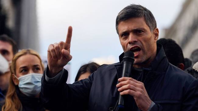 Nosotros tenemos el compromiso y la convicción de que estamos dispuestos a entregar la libertad y la vida: Leopoldo López. Foto: Getty Images