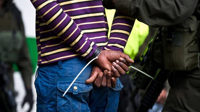 En las últimas horas dos hombres fueron capturados por integrantes de la Policía en Chiquinquirá por incurrir supuestamente en casos de abuso sexual. Foto: Getty Images