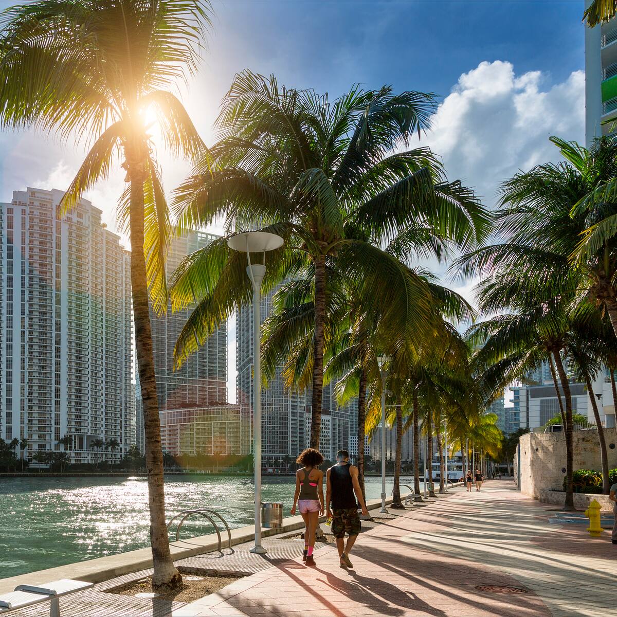 ‘Sonríe, Miami’, la revista que trae planes, lugares y experiencias en esta ciudad