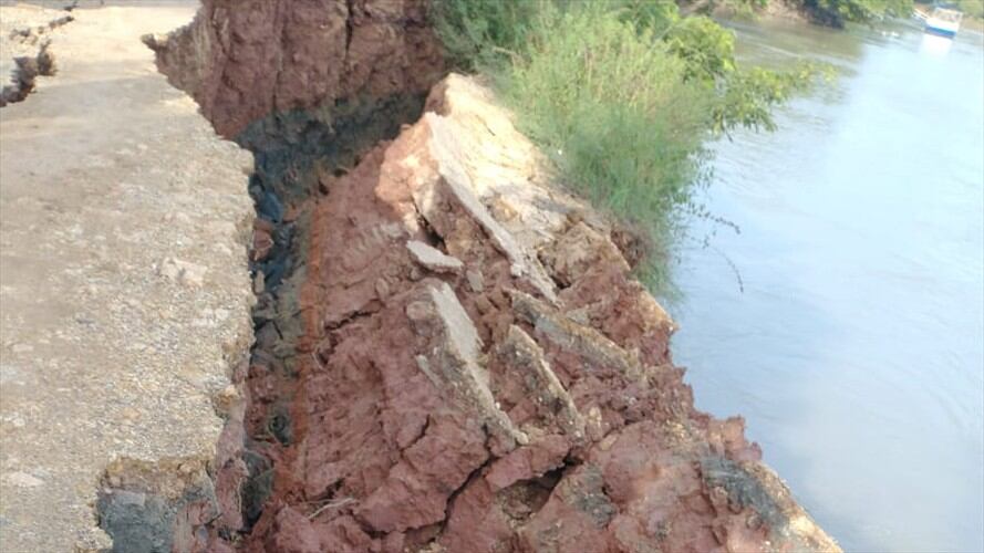 Más de 800 familias estarían incomunicadas en Lorica por la erosión en el río Sinú. Foto: Cortesía