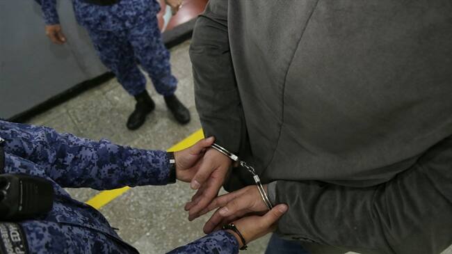 Arresto de hombre señalado de abuso sexual en la Florida. Foto: Colprensa