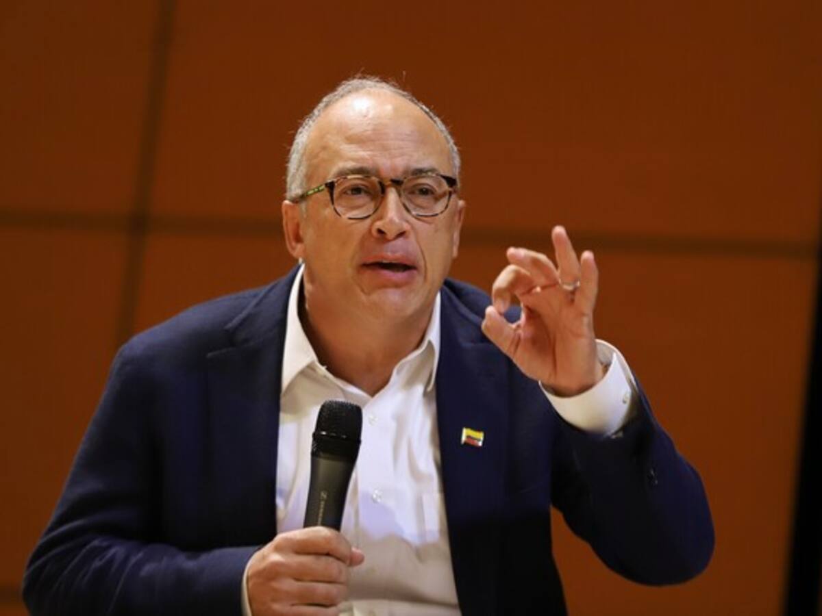 “Hay un Gobierno descuadernado”: exministro de Hacienda, Juan Carlos Echeverry
