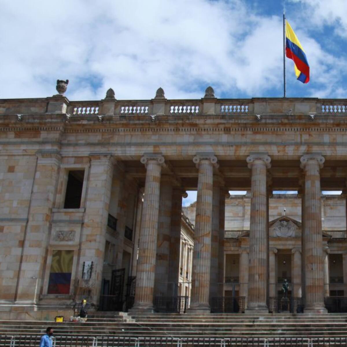 Reforma busca que los congresistas no reciban salario: ¿cómo funcionaría?