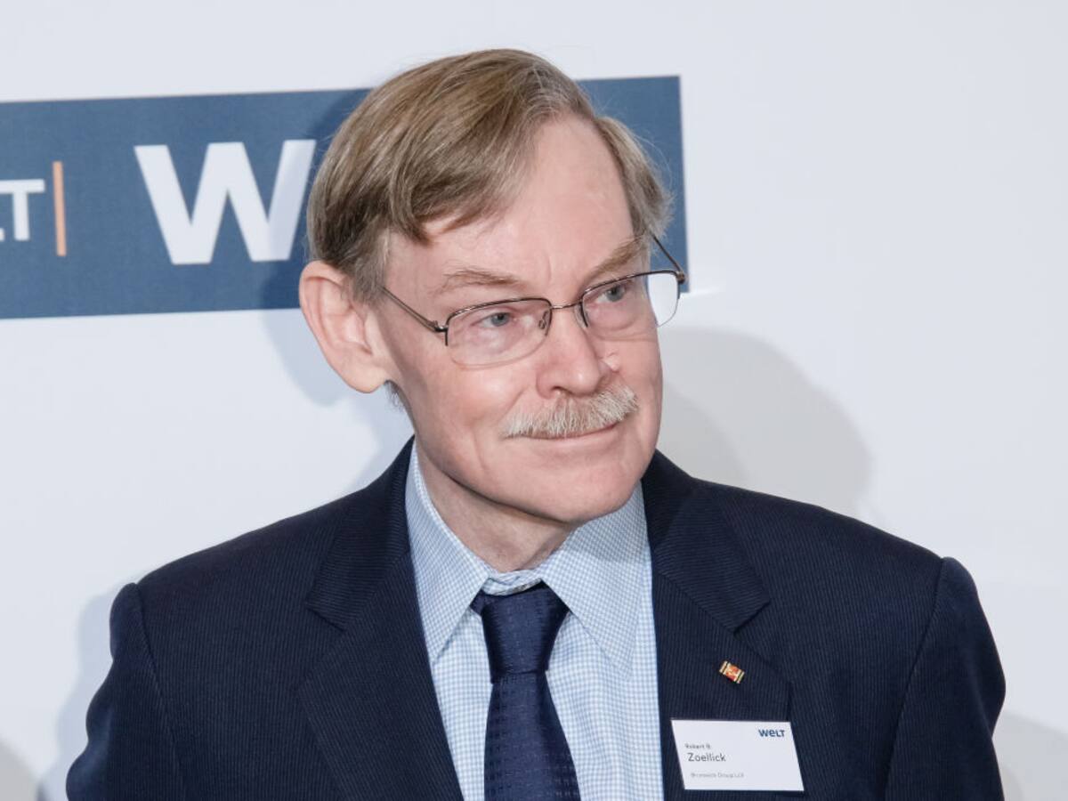 Es muy arriesgado: exembajador Zoellick sobre renegociación de TLC entre Colombia y EE.UU.