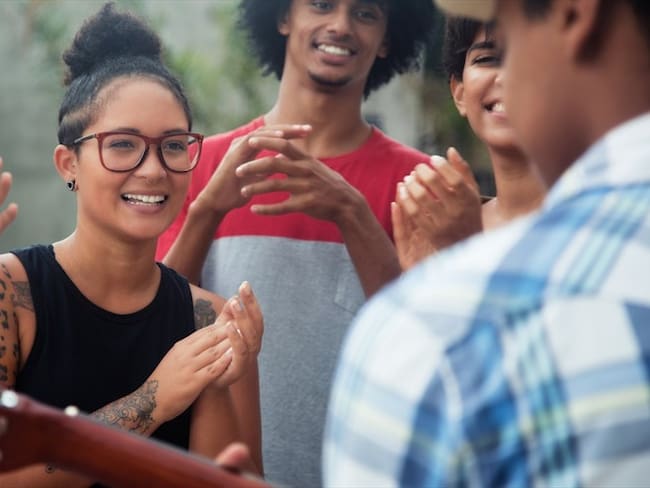 Tocamos música en donde ocurren tiroteos para recuperar autoestima de comunidad: Hallmon