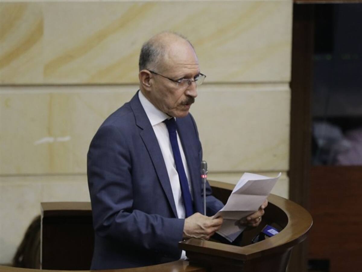 Se conoce nuevo video de fiscal Bermeo y su esposa haciendo campaña a Temístocles Ortega