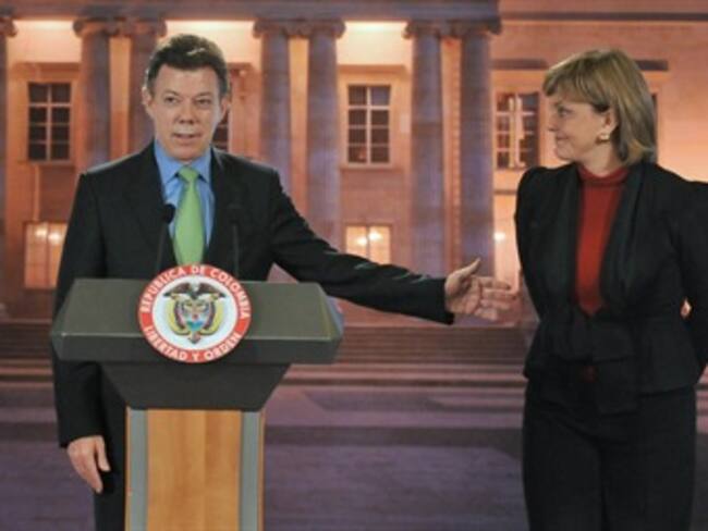 María Fernanda Campo, Ministra de educación, designada alcaldesa encargada de Bogotá