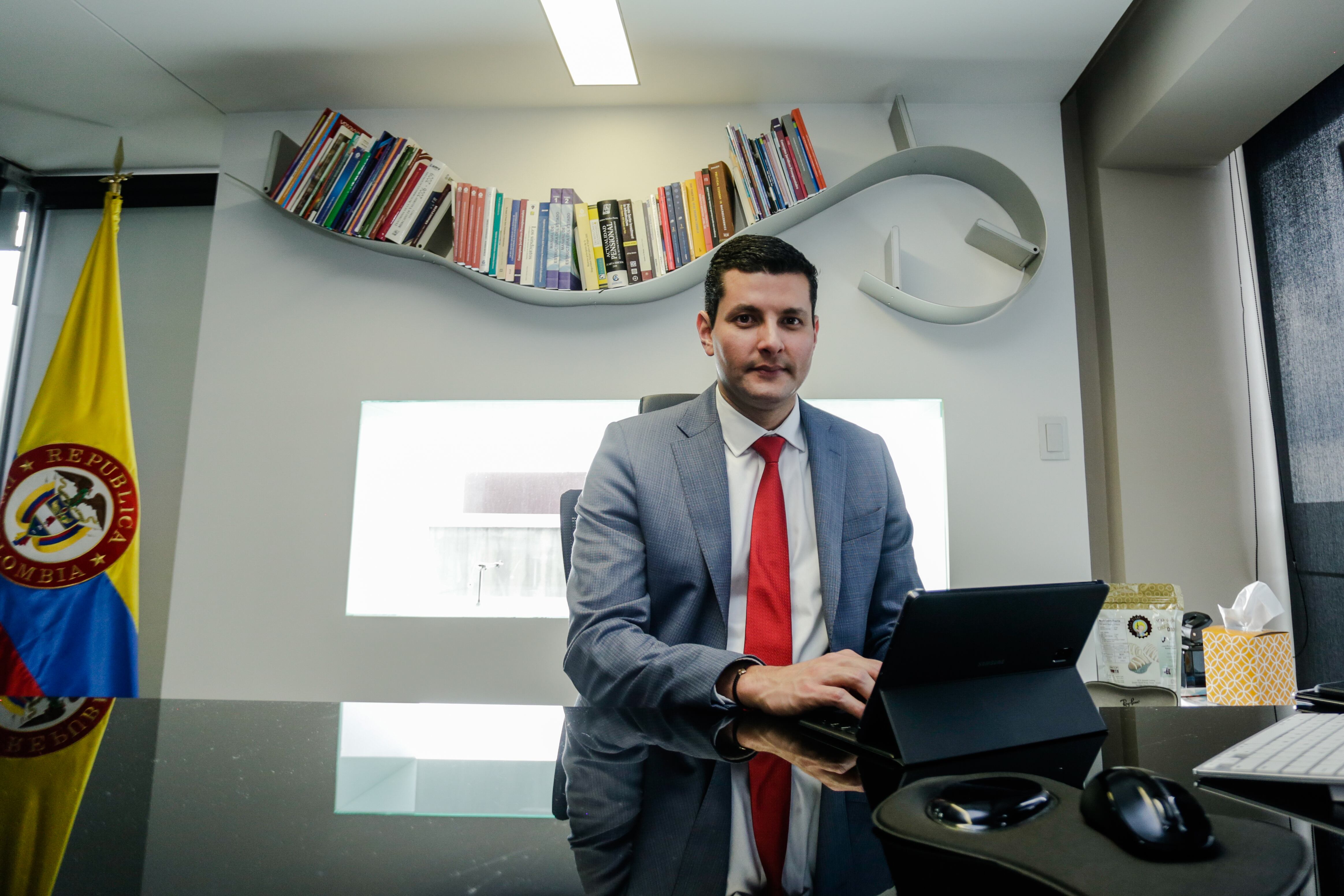 Bogotá, abril 05 de 2019. El  presidente de la Administradora Colombiana de Pensiones Juan Miguel Villa, habla sobre debate nacional sobre la reforma pensional, con el propósito de incluir al 70% de los colombianos que hoy están por fuera del sistema. (Colprensa - Diego Pineda)