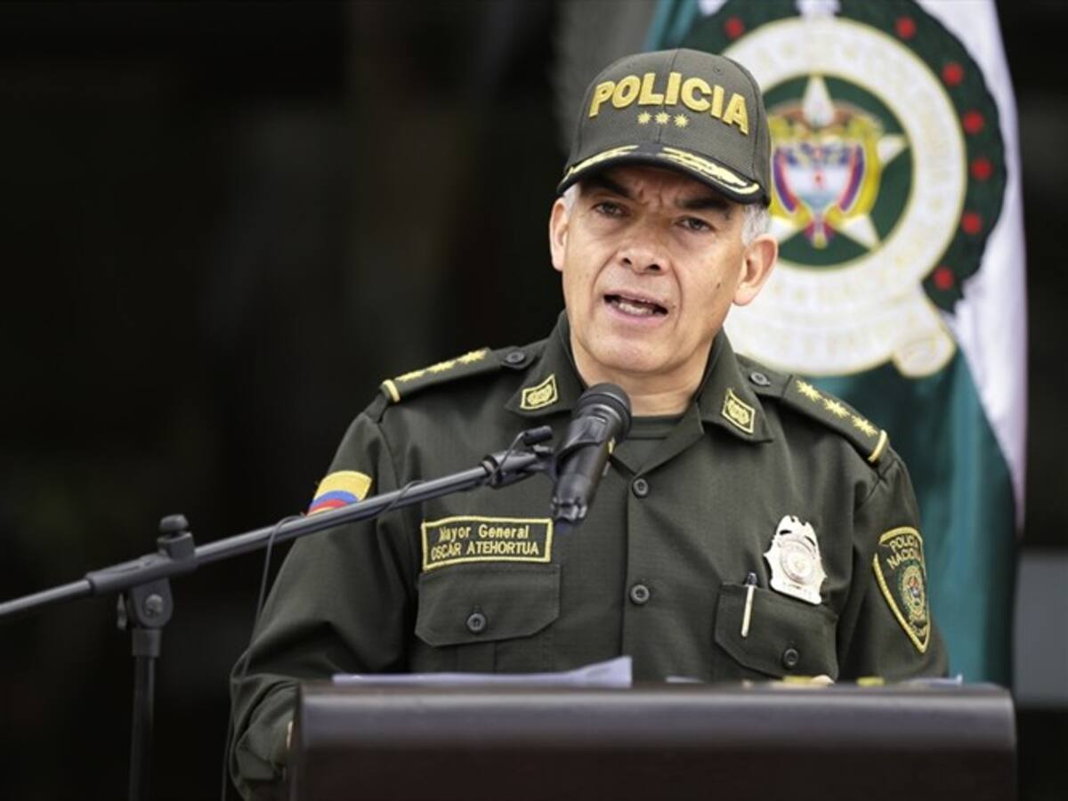 Le llegó la hora al presidente de pedirle la renuncia a Atehortúa: María Jimena Duzán