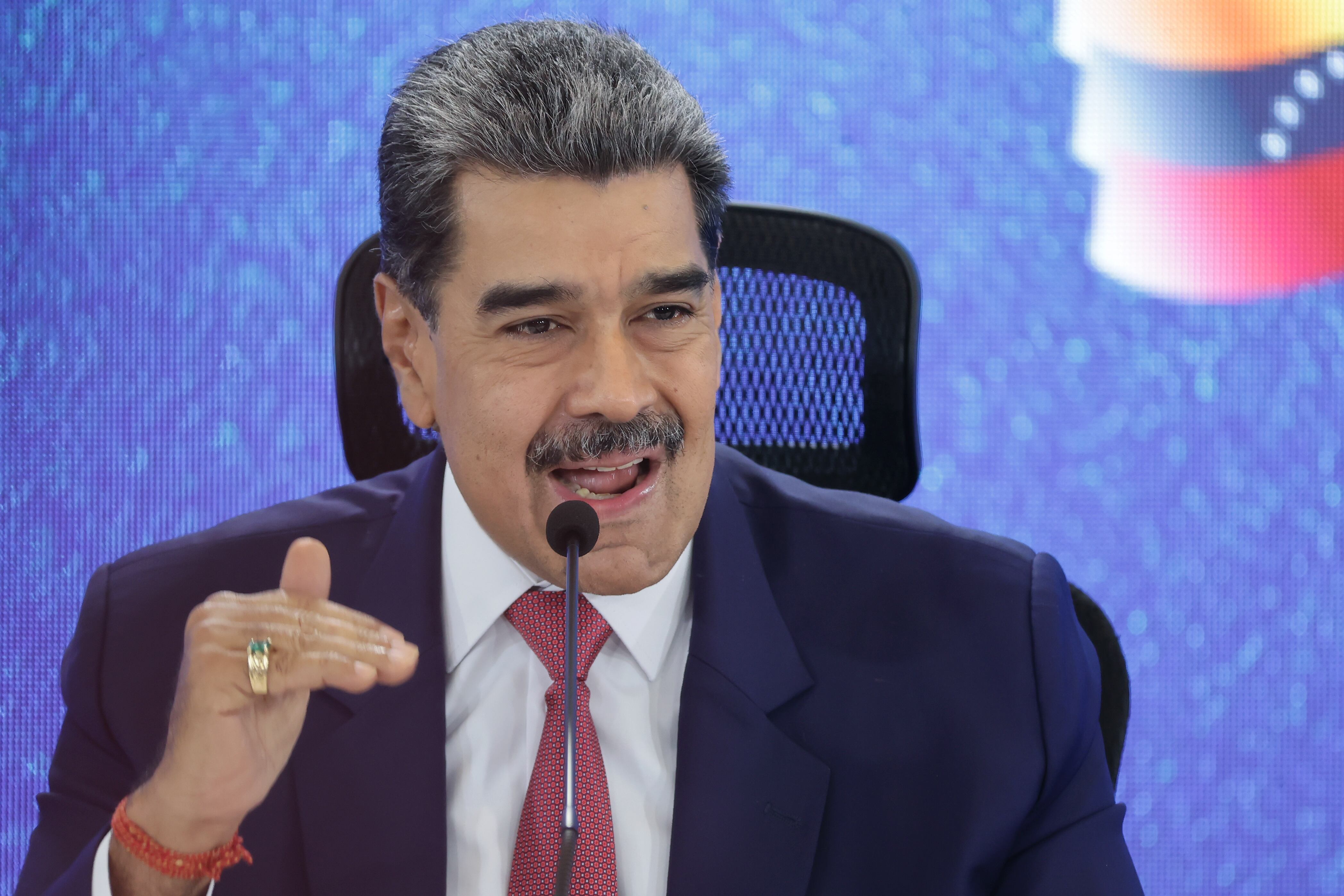 El presidente de Venezuela, Nicolás Maduro, habla en una rueda de prensa el lunes 15 de septiembre en Caracas (Venezuela). FOTO: EFE/Miguel Gutiérrez