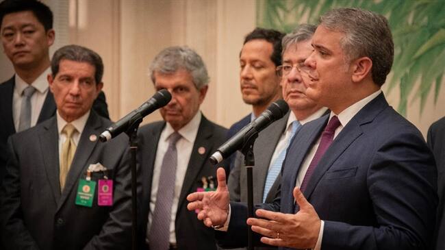 En China se concretó el cierre financiero del proyecto 4G ‘Mar 2’. Foto: Presidencia