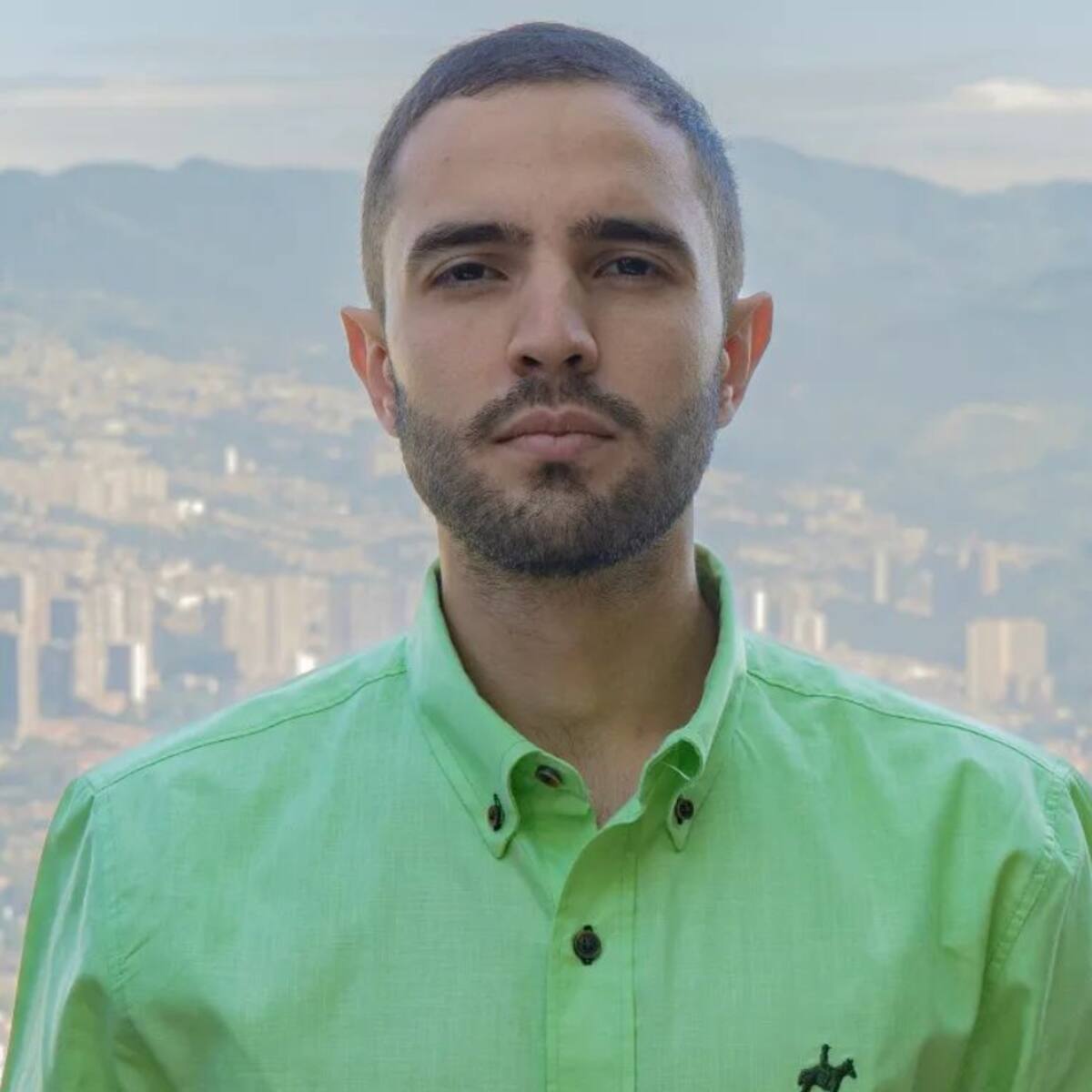 Pueden esperar un control serio: Alejandro Moncada candidato al Concejo de Medellín