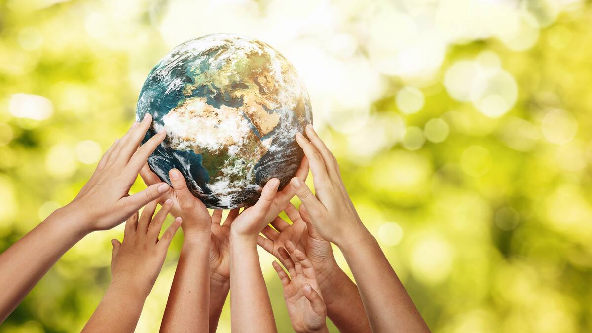 Ambientalista de 7 años propone a líderes unirse para combatir la crisis climática