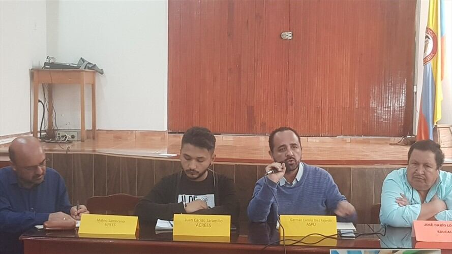 Fecode y Educal en Caldas indican que desde ya anuncian cese de actividades académicas para el comienzo del 2019. Foto: Adrián Rodríguez