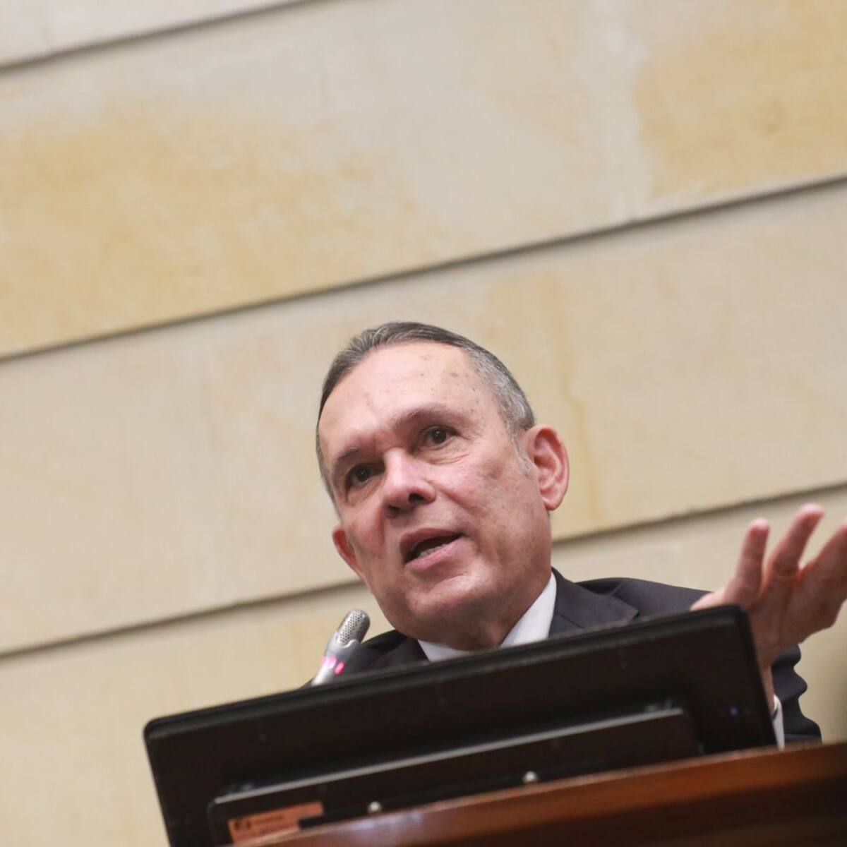 Cepeda tildó de “engendro” la Constituyente que propone Petro con papeleta en 2026