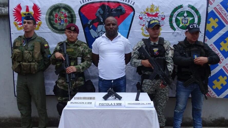 Alias Máquina también era el responsable de dirigir el microtráfico en este municipio, la comisión de homicidios selectivos, secuestros y extorsiones al gremio de comerciantes. Foto: FT Hércules - Ejército Nacional