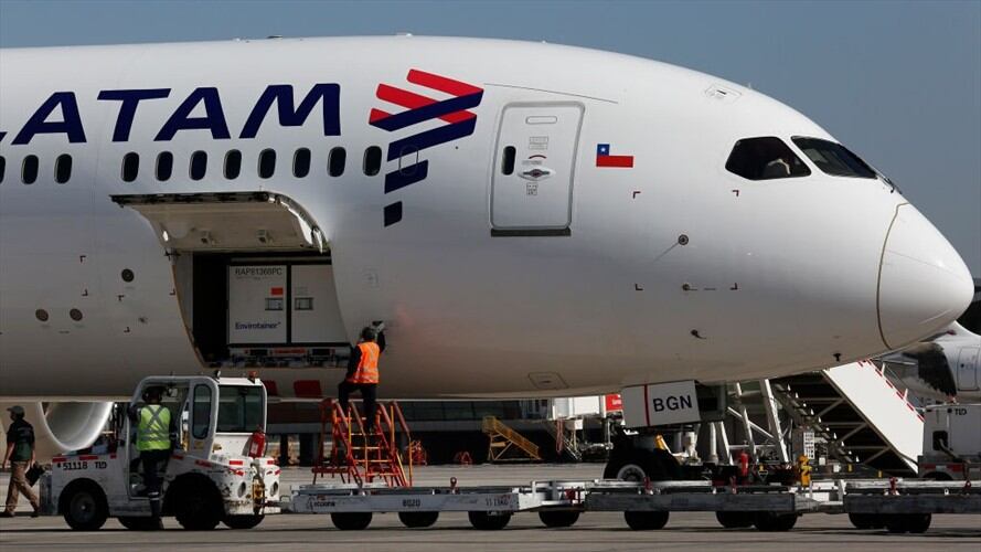 El Grupo Latam informó este viernes que presentó para aprobación ante la Corte en Estados Unidos un acuerdo con Airbus. Foto: Getty Images / MARCELO HERNANDEZ