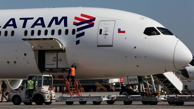 El Grupo Latam informó este viernes que presentó para aprobación ante la Corte en Estados Unidos un acuerdo con Airbus. Foto: Getty Images / MARCELO HERNANDEZ